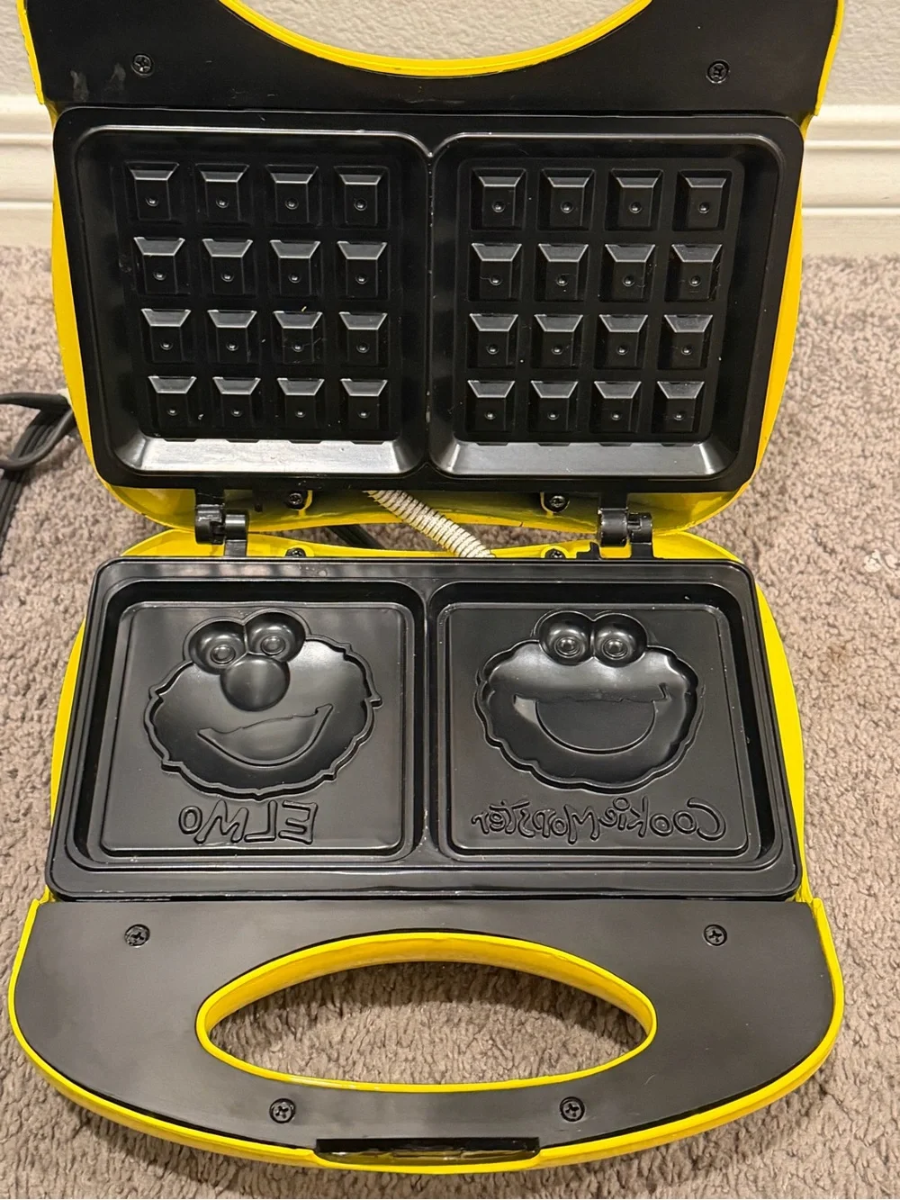 Sesame Street Yellow Handheld waffle Maker